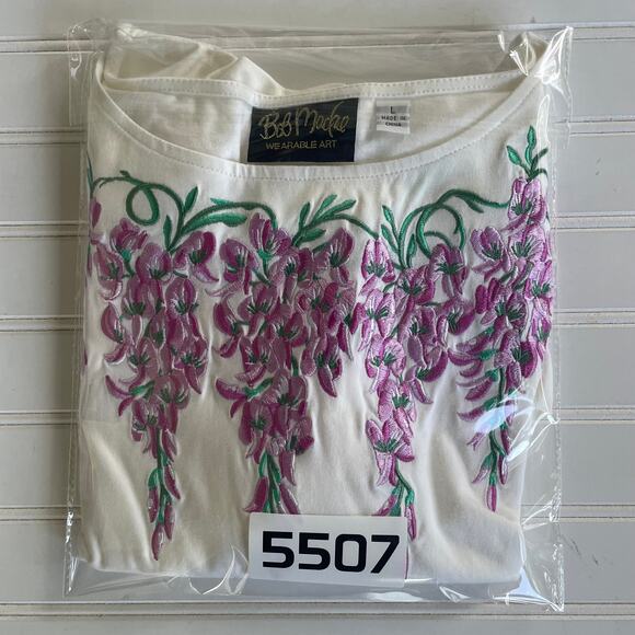 Bob Mackie Size L Cream embroidered top size L - Picture 9 of 10